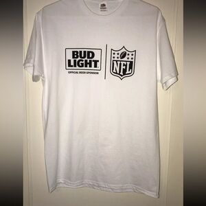 New Bud Light Offical Beer Sponsor NFL T Shirt Size M